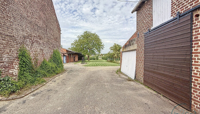 Boerderij te koop in Kortenaken