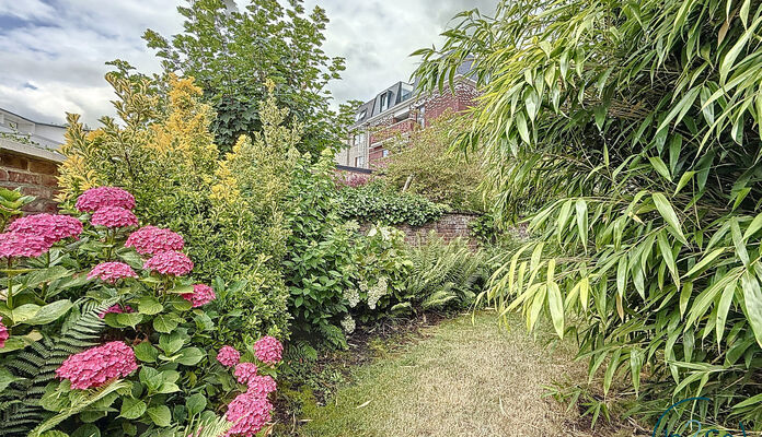 Gebouw voor gemengd gebruik te koop in Leuven Heverlee