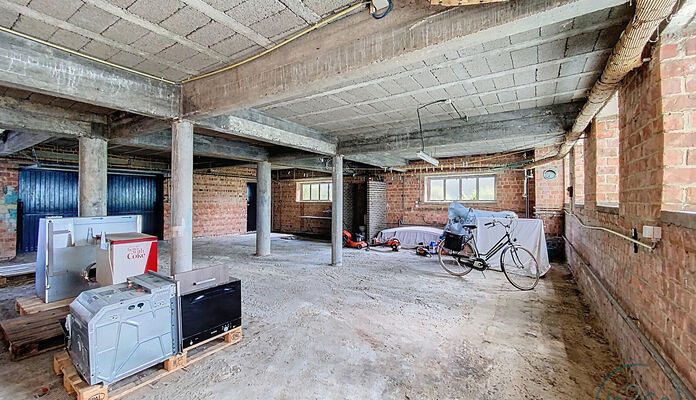 Gebouw voor gemengd gebruik te koop in Leuven Wilsele